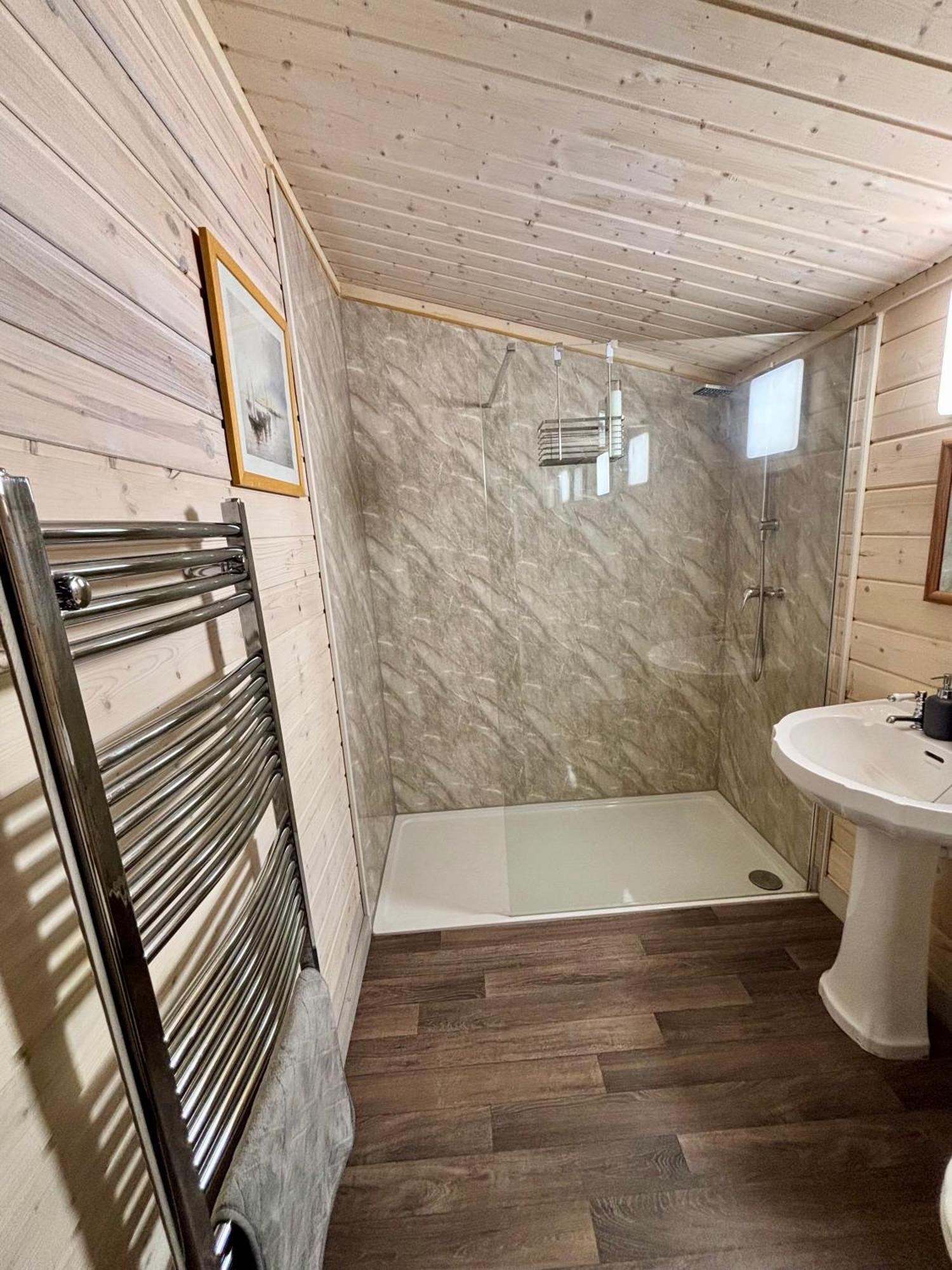 Hideaway Apartment Lytchett Matravers Екстериор снимка